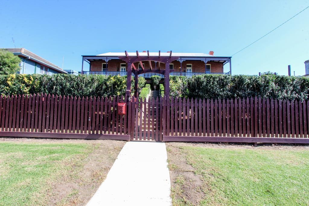 Bairnsdale Bed And Breakfast Exterior photo
