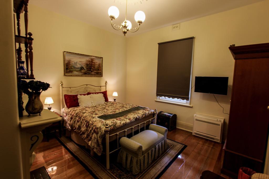 Bairnsdale Bed And Breakfast Exterior photo